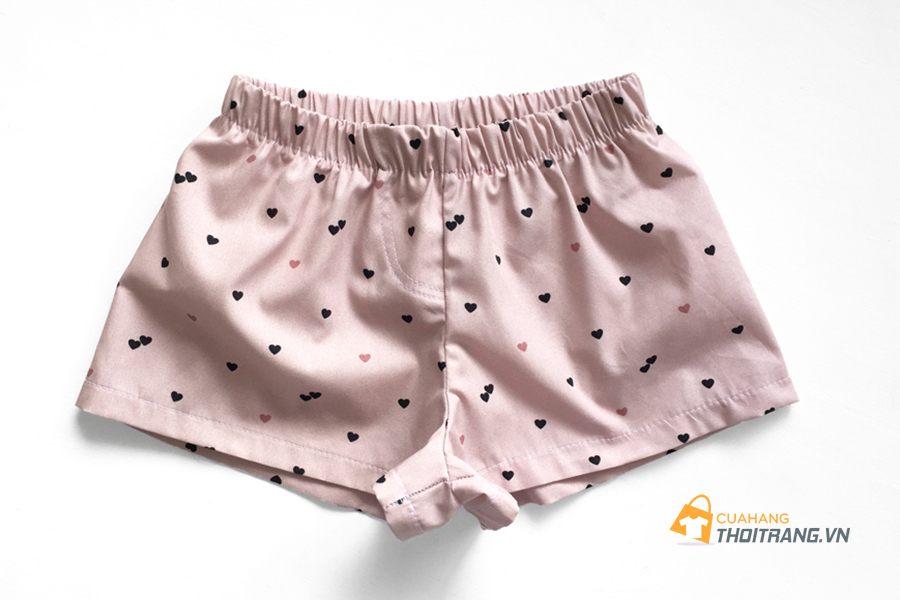 Chi tiết các bước cắt may quần đùi cạp chun đơn giản tại nhà